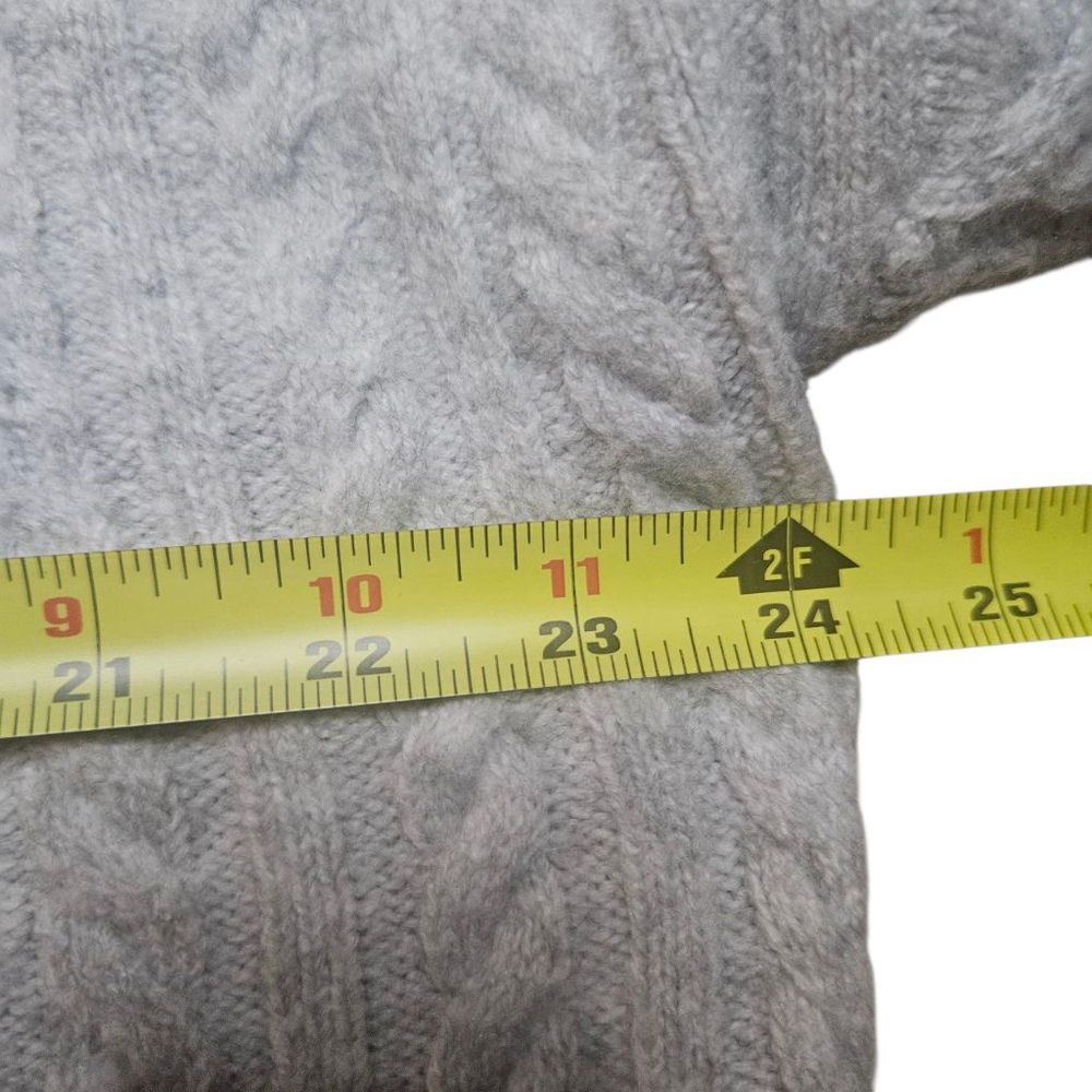 Express Medium Grey Cable Knit Cropped Hoodie Sweater - Picture 5 of 8